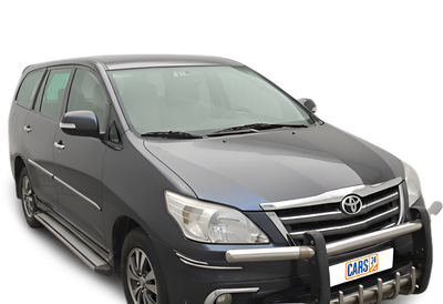 Toyota Innova-img